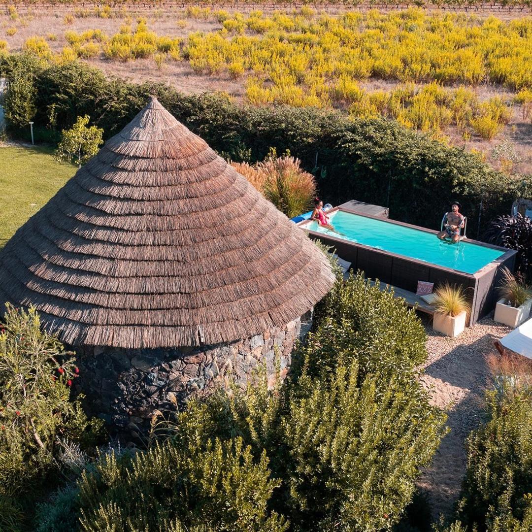 Is Cheas Wine Farm Boutique Hotel San Vero Milis Экстерьер фото